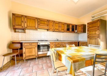 Cucina - Trilocale via Cavaglia Sterna 10, Varallo - foto 10