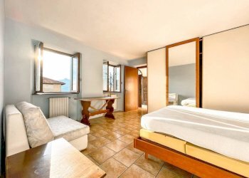 Camera da letto - Trilocale via Cavaglia Sterna 10, Varallo - foto 13