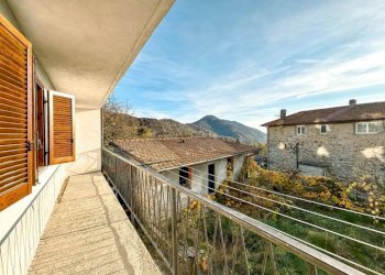 Balcone - Trilocale via Cavaglia Sterna 10, Varallo - foto 22