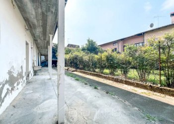 casa vendita ghemme cortile3 wmk 0 - Casa indipendente vicolo Montirone, 2, Ghemme - foto 6