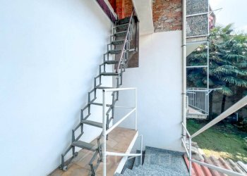 casa vendita ghemme scala wmk 0 - Casa indipendente vicolo Montirone, 2, Ghemme - foto 17