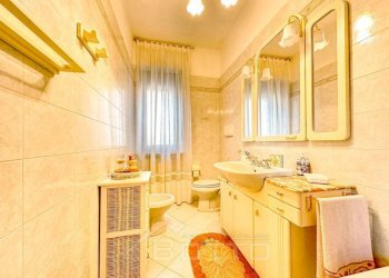 casa vendita ghislarengo bagno wmk 0 - Villa a Schiera via Roma, 15/C, Ghislarengo - foto 7