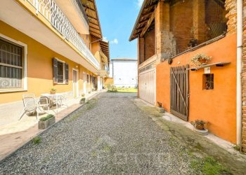 casa vendita ghislarengo garage3 copia wmk 0 - Villa a Schiera via Roma, 15/C, Ghislarengo - foto 17