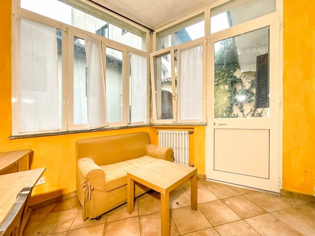 casa vendita grignasco veranda - Casa indipendente piazza viotti, 10, Grignasco - foto 3