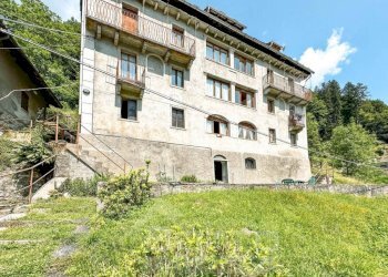 Facciata - Trilocale Frazione Cadvilli, Cervatto - foto 9