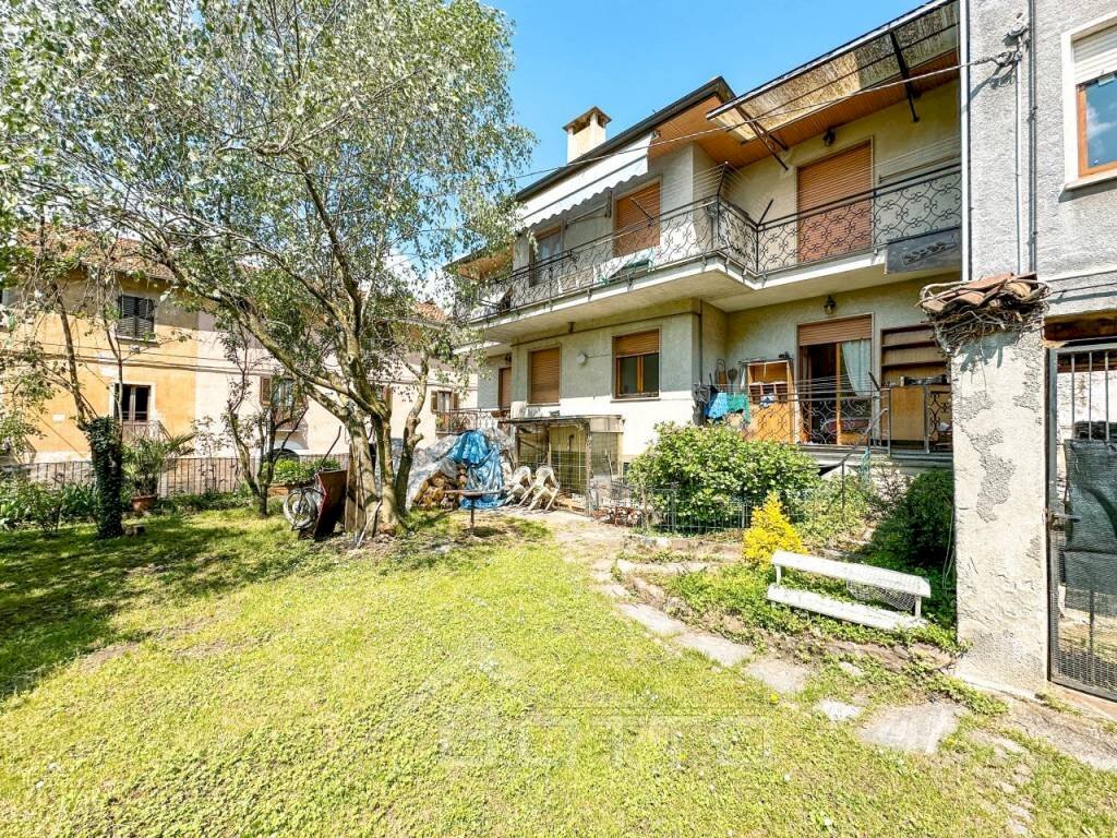 casa vendita bettole prato3 wmk 0 - Villa via ottone 63, Borgosesia - photo 1