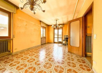 Salone - Villa via ottone 63, Borgosesia - foto 2