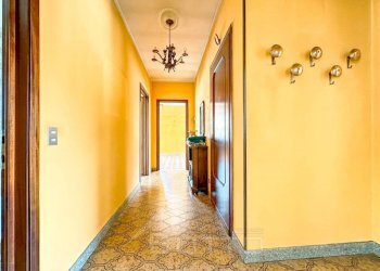 Corridoio - Villa via ottone 63, Borgosesia - foto 13