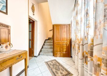 casa vendita bornate ingresso wmk 0 - Casa indipendente via Monte Grappa n 25, Serravalle Sesia - foto 7