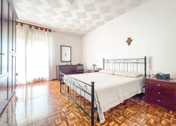 appartamento vendita quarona camera1 wmk 0 - Trilocale via alla Noca 4, Quarona - foto 9