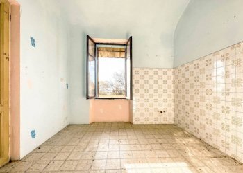 Stanza non arredata - Villa a Schiera via Mazzini, Lozzolo - foto 9