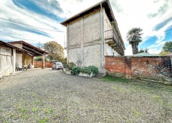 Giardino - Villa a Schiera via Mazzini, Lozzolo - foto 19