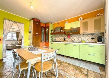 Cucina - Casa indipendente vicolo Ceraia, 34, Cavallirio - foto 4