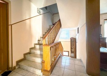 Interno palazzo - Independent house FRAZIONE PLELLO 119, Borgosesia - photo 15