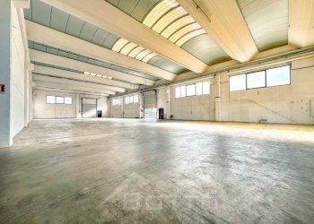 Interno non residenziale - Capannone via Ottaviano 45, Gattinara - foto 3