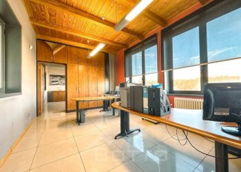 Interno non residenziale - Capannone via Ottaviano 45, Gattinara - foto 4