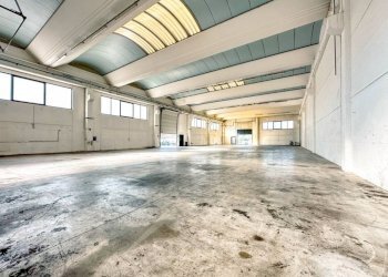 Interno non residenziale - Capannone via Ottaviano 45, Gattinara - foto 7