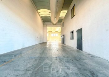 Interno non residenziale - Capannone via Ottaviano 45, Gattinara - foto 8