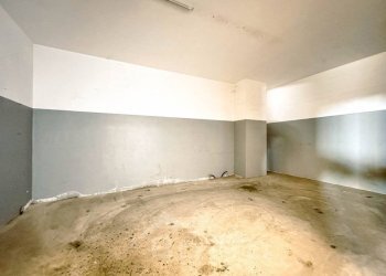 Box auto - Capannone via Ottaviano 45, Gattinara - foto 14