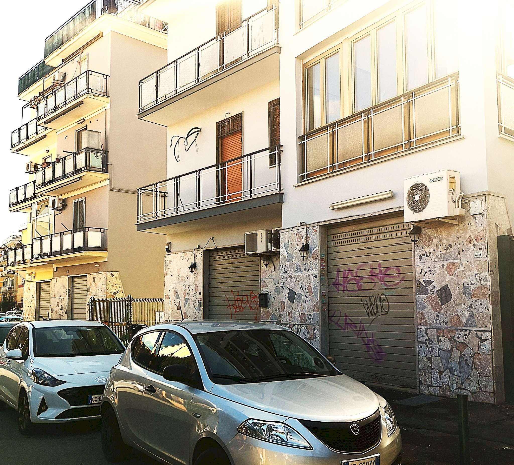 02 - Shop via Della cicogna, 5, Roma - photo 3