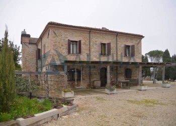 Facciata - Rustico via Bora Busche, Cesena - foto 1