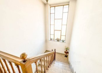 Interno palazzo - Casa indipendente via Tancognino 38, Gozzano - foto 27