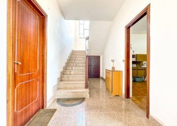 Interno palazzo - Casa indipendente via Tancognino 38, Gozzano - foto 29