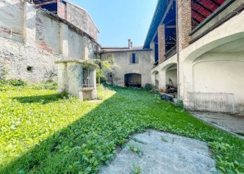 Giardino - Villa a Schiera via Dante 20, Soriso - foto 24