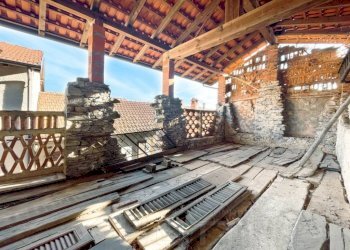 Balcone - Rustico via per Colazza 21, Meina - foto 4