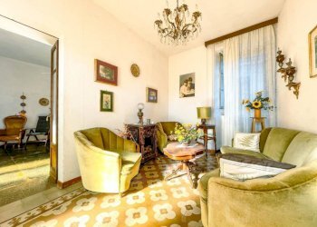 Salone - Villa a Schiera via giambattista Magistrini 18, Maggiora - foto 5