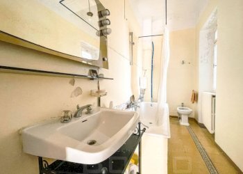 Bagno - Villa a Schiera via giambattista Magistrini 18, Maggiora - foto 17