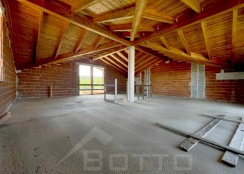 casa vendita gargallo primo piano2 - Villa a Schiera via panighera 17, Gargallo - foto 8