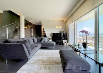 casa vendita gargallo soggiorno2 - Villa a Schiera via panighera 17, Gargallo - foto 9