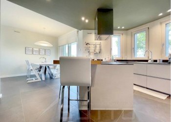 casa vendita gargallo cucina3 - Villa a Schiera via panighera 17, Gargallo - foto 19