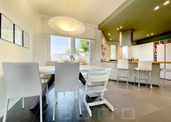 casa vendita gargallo cucina2 - Villa a Schiera via panighera 17, Gargallo - foto 20