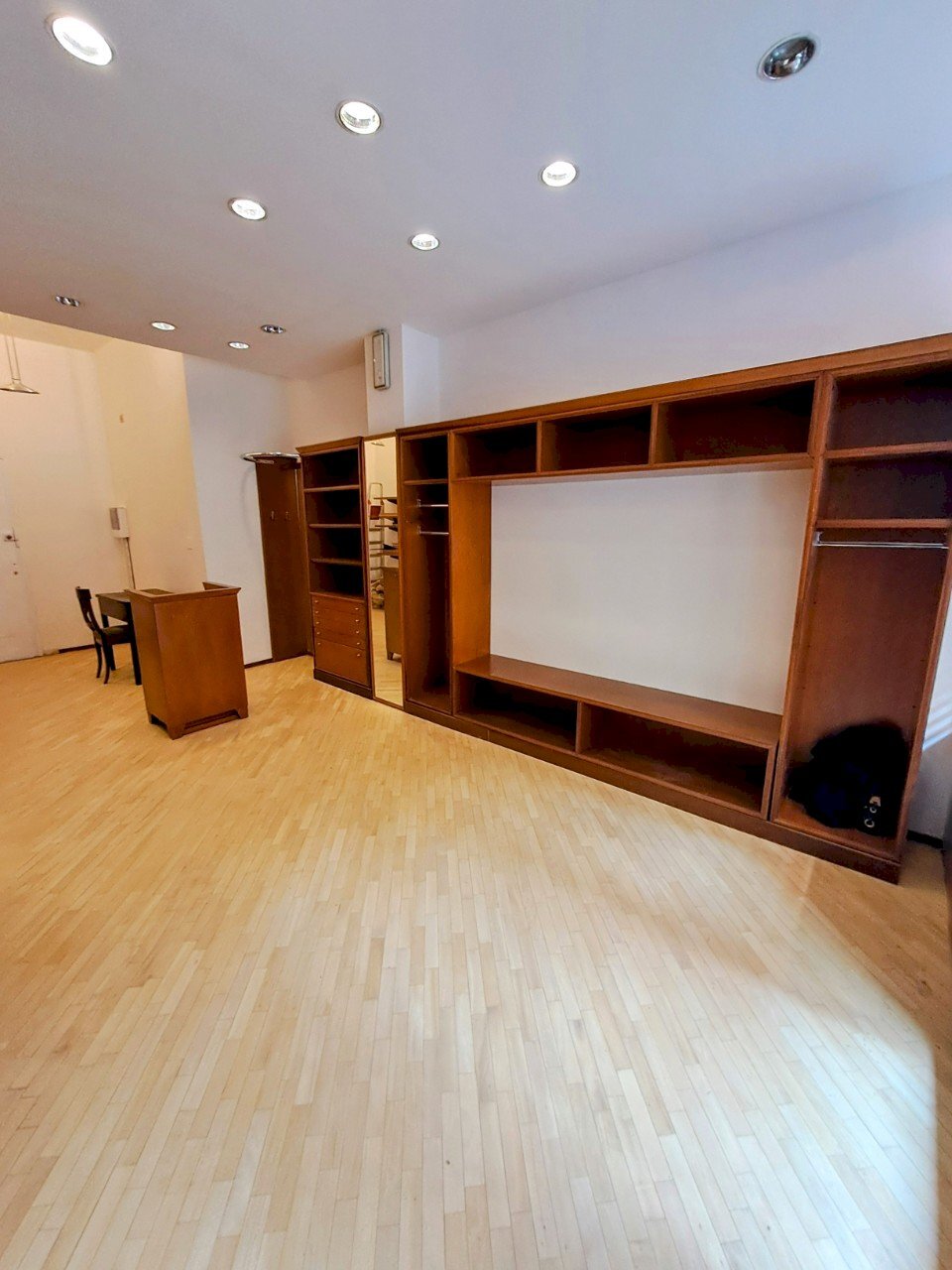 Shop Parma - photo 3