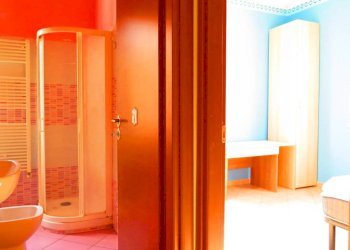 Bagno - Appartamento via Renzo Ildebrando Bocchi, 21, Parma - foto 10