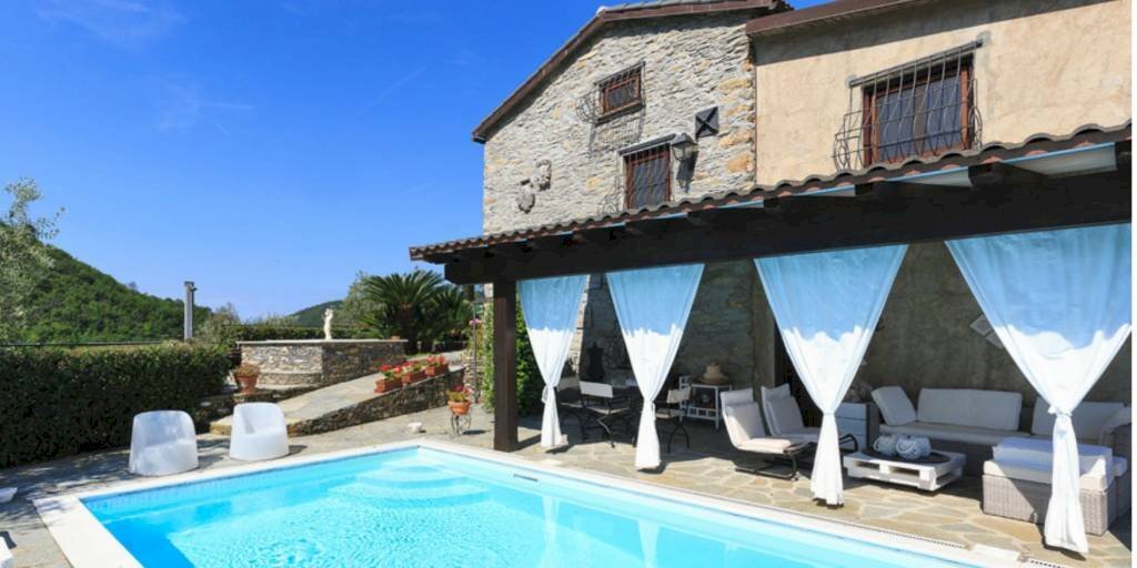 Piscina - Villa via San Lorenzo, Avegno - foto 1