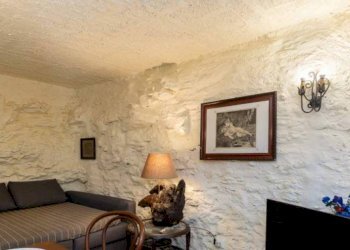 Salone - Villa via San Lorenzo, Avegno - foto 14