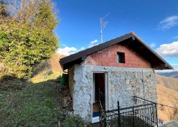 Casa indipendente Località Porcile, Valbrevenna - foto 1