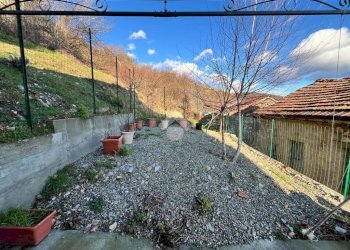 Casa indipendente Località Porcile, Valbrevenna - foto 15