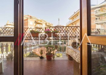 Four-room apartment Via Conca D'Oro, Roma - photo 3