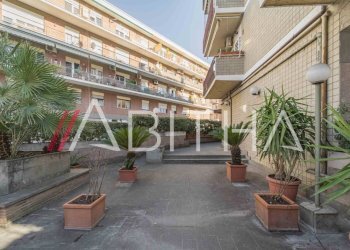 Four-room apartment Via Conca D'Oro, Roma - photo 28