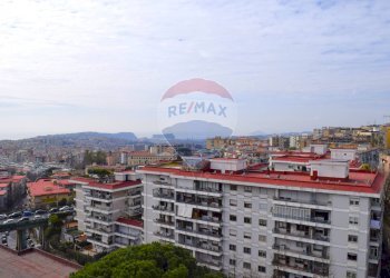 Appartamento via Pietro Castellino, Napoli - foto 4