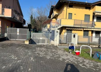 Appartamento Brembate - foto 2