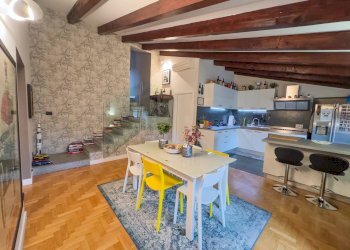 Four-room apartment Via Carlo Alberto, Moncalieri - photo 1