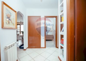 Four-room apartment Via Corrado Mantoni, Roma - photo 17