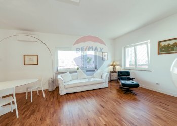 Attico Via Marco Besso, Roma (zona Vigna Clara) - foto 4