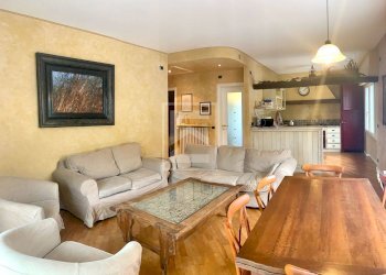 Four-room apartment via statale, Toscolano-Maderno - photo 1