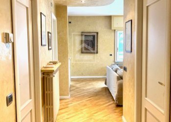 Four-room apartment via statale, Toscolano-Maderno - photo 8